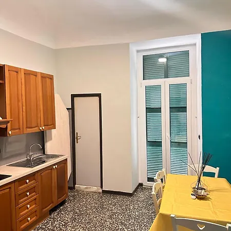 Per Il Centro Ed Il Mare