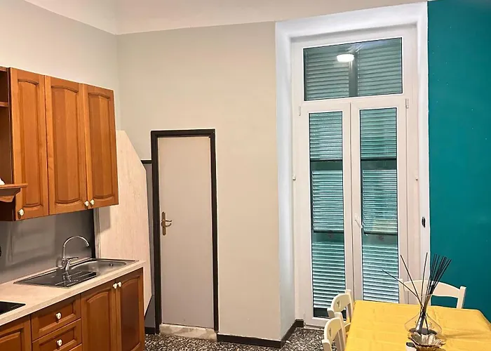 Per Il Centro Ed Il Mare